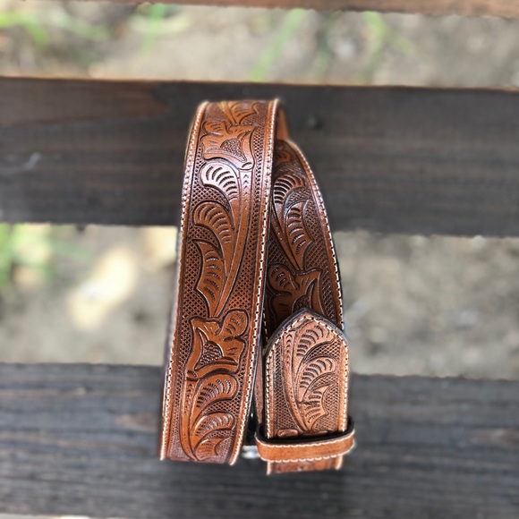 Brown cowboy belt - Picture 2 of 2